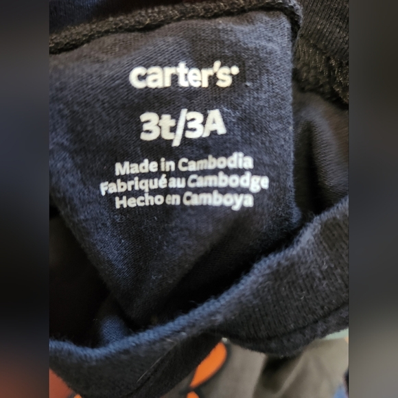 Set Of 3 Holiday Shirts 3T. Halloween, Thanksgiving And Chtistmas - Picture 7 of 8